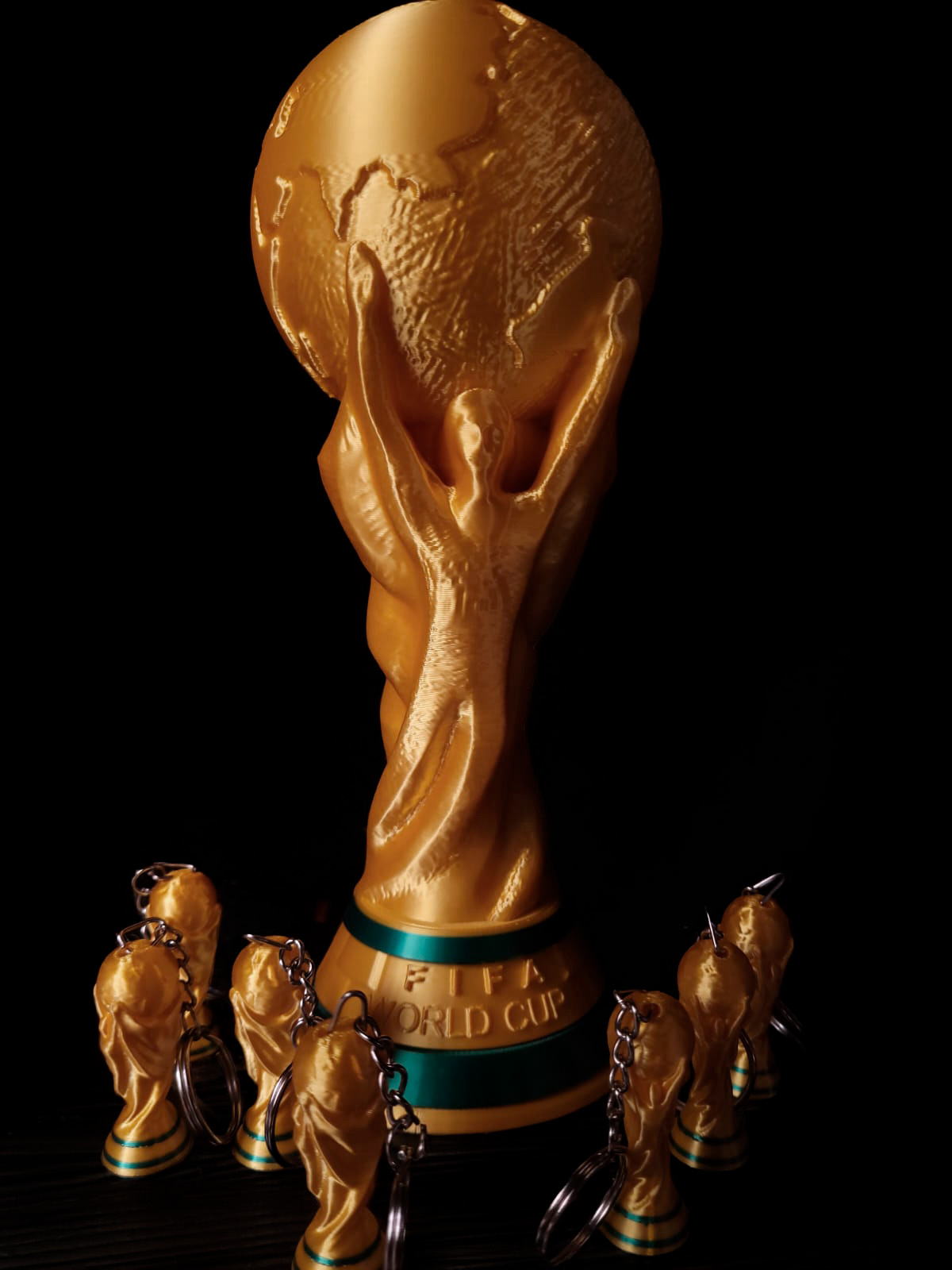 Combo Copa del Mundo — Copa 25cm y llavero 5cm